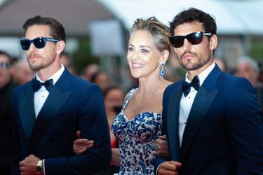 La star américaine Sharon Stone était à Cannes ce dimanche soir pour la montée des marches des «Amandiers» de Valeria Bruno Tedeschi.
