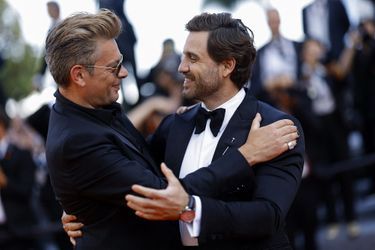 Benjamin Biolay et Edgar Ramirez (jury «Un certain regard») - Montée des marches du film «Un petit frère» au Festival de Cannes, le 27 mai 2022. 