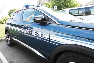 Un gendarme a mortellement blessé un braqueur, en Isère.