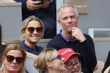 Anne-Sophie Lapix et Julien Arnaud dans les tribunes de Roland Garros, le week-end du 28 et 29 mai 2022, à Paris.
