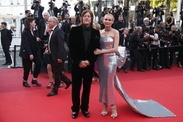 Norman Reedus et sa compagne Diane Kruger - Montée des marches pour la cérémonie de clôture du 75ème Festival International du Film de Cannes. Le 28 mai 2022.