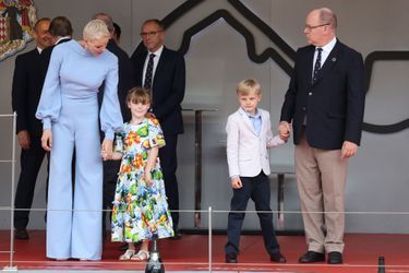 Le prince Jacques et la princesse Gabriella de Monaco avec le prince Albert II et la princesse Charlène à Monaco, le 29 mai 2022