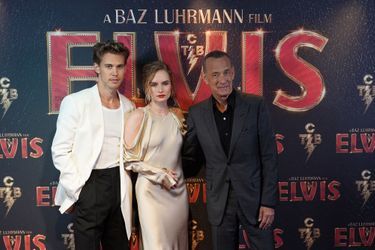 Austin Butler, Olivia DeJonge et Tom Hanks lors de l'avant-première du film «Elvis», à Londres, le 31 mai 2022.