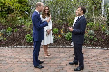 Kate Middleton et le prince William avec Emmanuel Macron lors du sommet du G7 à Cornwall, le 11 juin 2021. 