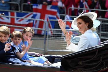 Kate Middleton et ses enfants, George, Charlotte et Louis lors de la parade Trooping The Colour célébrant le jubilé de platine de la reine. Le 2 juin 2022 à Londres.