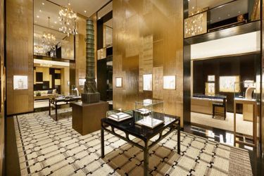 L’hôtel particulier du 18 de la place Vendôme à Paris racheté en 1997 par Chanel. 
