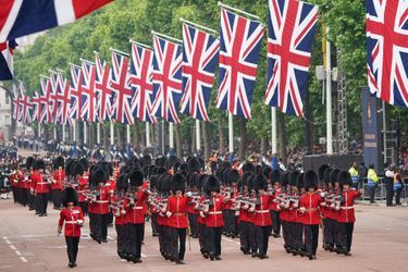 Parade célébrant le jubilé de platine d'Elizabeth II, devant le palais de Buckingham à Londres, le 5 juin 2022. 