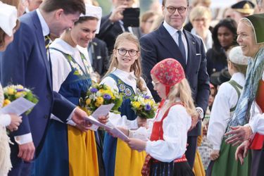 Les princesses Victoria et Estelle de Suède et le prince Daniel au musée de plein air de Skansen, le 6 juin 2022, jour de la Fête nationale
