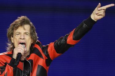 Mick Jagger sur la scène du concert de The Rolling Stones à Liverpool. 
