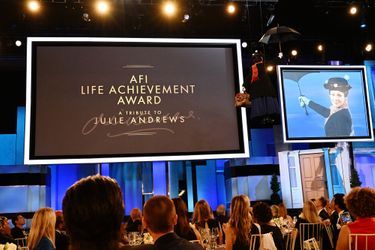 Julie Andrews à l'honneur lors de la 48ème édition des AFI Life Achievement Award, au Dolby Theatre, à Los Angeles, le 9 juin 2022.