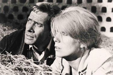 Henri Garcin et Catherine Deneuve sur le tournage de «La Vie de château» en 1965.