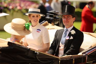 La princesse Beatrix d'York avec son mari Edoardo Mapelli Mozzi au Royal Ascot, le 15 juin 2022