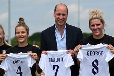 Visite du prince William à St George's Park, à Burton-on-Trent, le 15 juin 2022, pour rencontrer l'équipe féminine d'Angleterre avant l'Euro féminin de l'UEFA 2022.