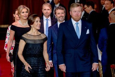 La princesse Mary avec le roi Willem-Alexander et la reine Maxima avec le prince héritier Frederik, à La Haye le 20 juin 2022