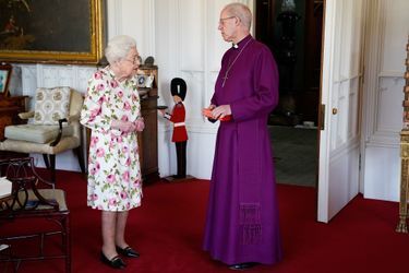 La reine Elizabeth II et Justin Welby, l’archevêque de Canterbury, au château de Windsor, le 21 juin 2022