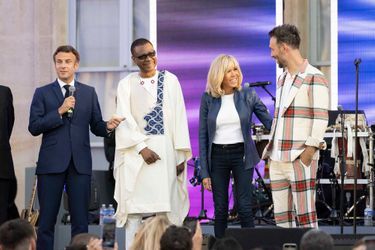 Emmanuel et Brigitte Macron ont organisé la Fête de la musique à l'Elysée avec au programme Youssou N'Dour et Charlie Winston.