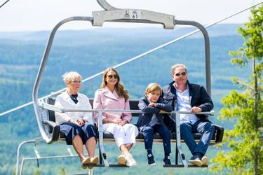 Le prince Nicolas de Suède avec ses parents la princesse Madeleine et Christopher O&#039;Neill dans l&#039;Ångermanland, le 21 juin 2022