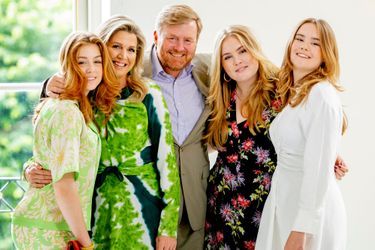 La princesse Alexia, la reine Maxima, le roi Willem-Alexander, les princesses Catharina-Amalia et Ariane des Pays-Bas à La Haye, le 24 juin 2022
