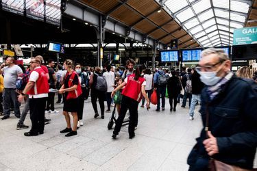 SNCF: «vive recommandation» de porter le masque dans les gares et les trains