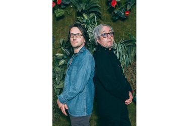 Steven Wilson et Richard Barbieri, en avril.