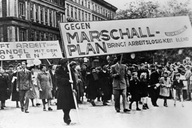 Une manifestation pour un Plan Marshall en Allemagne, 1948
