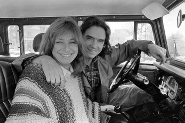 Danièle Thompson et son compagnon Albert Koski en juin 1977. Le couple se mariera en 2012.
