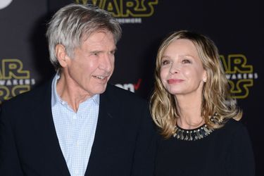 Harrison Ford et sa femme Calista Flockhart à la première du film "Star Wars: Le réveil de la force" à Los Angeles, en 2015. 