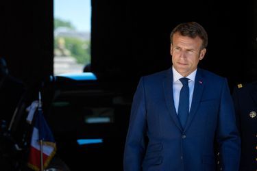 Emmanuel Macron lors d'une cérémonie aux Invalides le 11 juillet. 