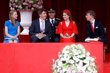 La princesse Eleonore, le prince Gabriel, la princesse héritière Elisabeth, le prince Emmanuel - La famille royale belge assiste à la parade lors de la fête nationale à Bruxelles, le 21 juillet 2022.
