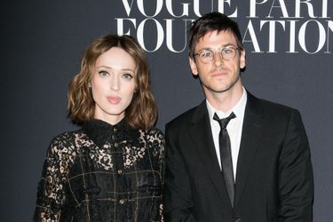 Gaspard Ulliel et Gaëlle Pietri au Vogue Foundation Dinner, à Paris, en 2017.
