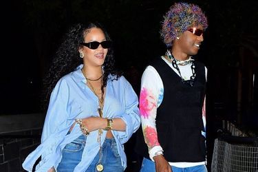 Rihanna et son compagnon ASAP Rocky rentrent de soirée en passant par un parc à 4 heures du matin. New York, le 7 août 2022.