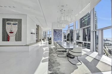 Hugh Jackman s'est offert un penthouse à New-York pour 21 millions de dollars. 