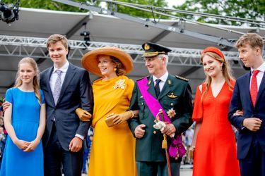 La reine Mathilde, le roi des Belges Philippe et leurs enfants à Bruxelles, le 21 juillet 2022, jour de la Fête nationale 