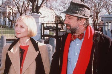 Anne Heche et Robert De Niro dans «Des Hommes d'influence».