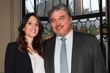 David Douillet et sa femme Vanessa Carrara lors du dîner de gala caritatif pour l'association Autistes Sans Frontières à l'hôtel Marcel Dassault à Paris, le 18 avril 2019.