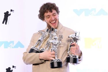 Jack Harlow, grand gagnant des Video Music Awards repart avec quatre trophées, à Newark, le 28 août 2022.