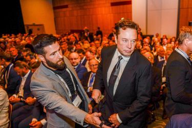 Elon Musk a assisté à une conférence sur l'énergie à Stavanger, en Norvège.
