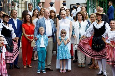 La princesse Charlène et le prince Albert II de Monaco avec leurs jumeaux, le prince Jacques et la princesse Gabriella à Monaco, le 3 septembre 2022