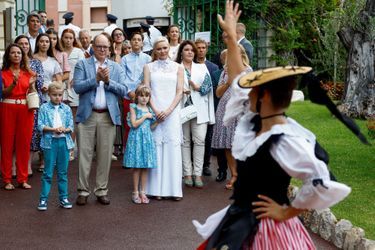 La princesse Charlène et le prince Albert II de Monaco avec leurs jumeaux, le prince Jacques et la princesse Gabriella au parc Princesse Antoinette pour le retour de «U Cavagnëtu», le 3 septembre 2022