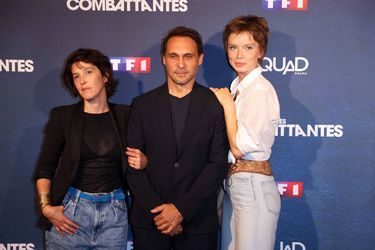 Au casting du téléfilm «Les Combattantes», Florence Loiret-Caille, Yannick Choirat et Eden Ducourant, au cinéma Gaumont Marignan, à Paris, le 5 septembre 2022. 