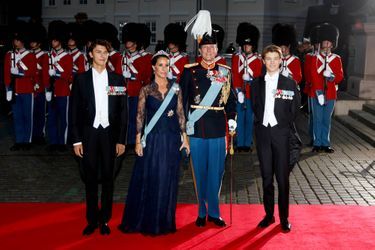La princesse Marie et le prince Joachim de Danemark avec les princes Nikolai et Felix, à Copenhague le 10 septembre 2022
