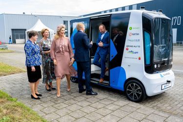 La reine Maxima et le roi Willem-Alexander des Pays-Bas en visite provinciale dans le Peel, à Helmond le 15 septembre 2022