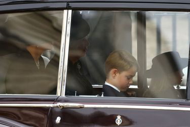Kate, Camilla, George, Charlotte à Westminster, lundi.