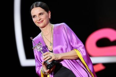 Juliette Binoche récompensée au festival international du film de Saint-Sébastien.
