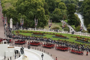 La procession des gardes avant les funérailles d'Etat de la reine Elizabeth II.