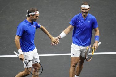 Roger Federer a disputé son dernier match, un double, avec son ami Rafael Nadal
