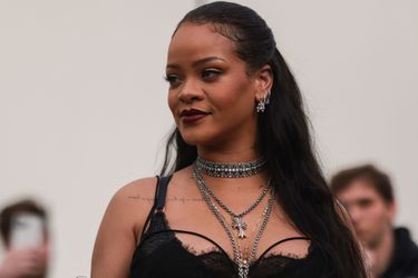  Rihanna lors de la Fashion Week de Paris, le 1er mars 2022.