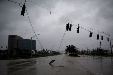 Charriant des vents allant jusqu'à 185 km/h, Ian a notamment touché la ville de Fort Myers, dans le sud-ouest de la Floride. <br />
