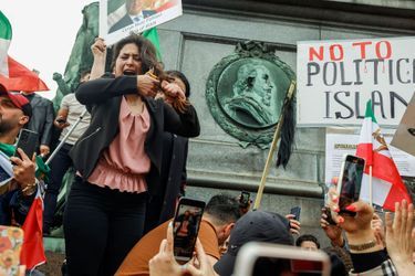 Photo prise lors de la manifestation de soutien au peuple iranien à Stockholm le 2 octobre 2022.