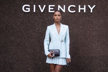 Jasmine Tookes  lors du défilé Givenchy, le 2 octobre 2022, à Paris.